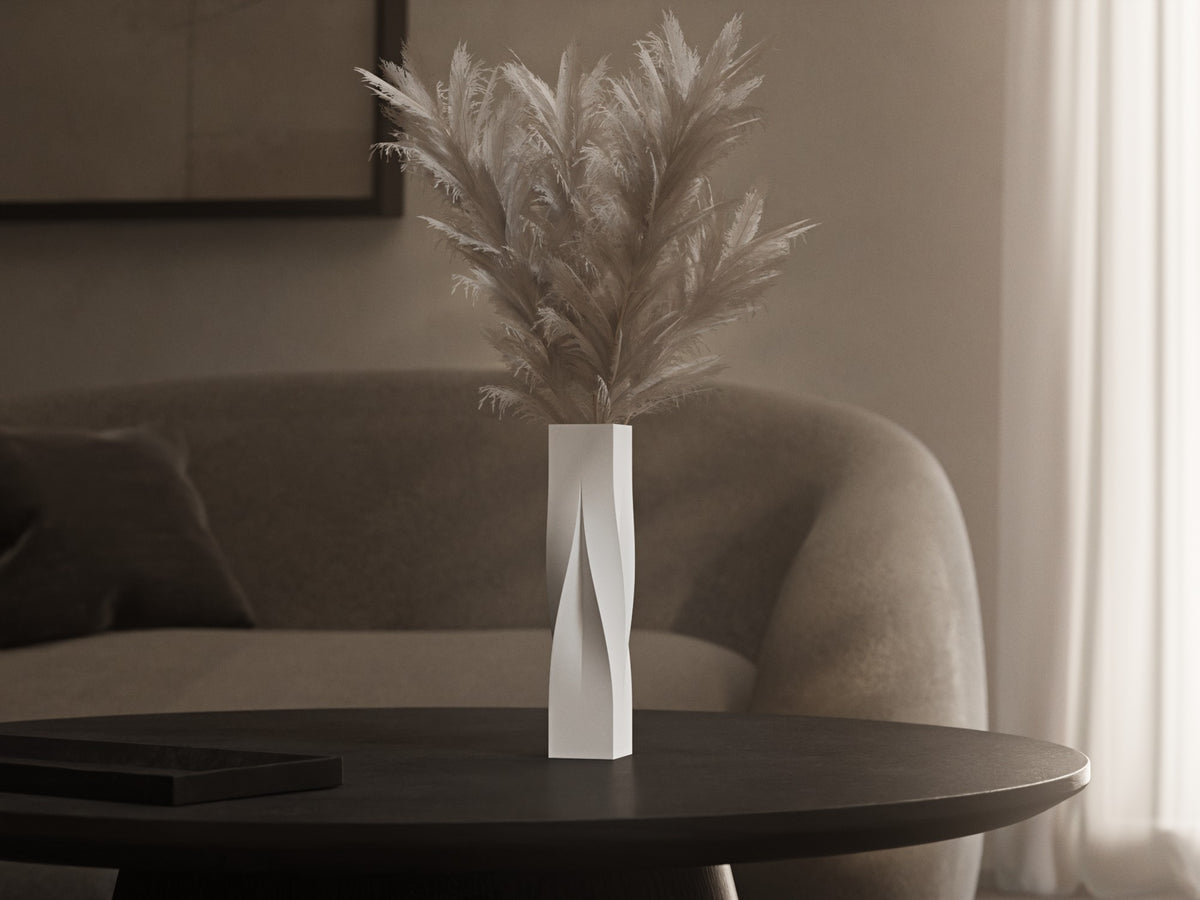 IVA vase